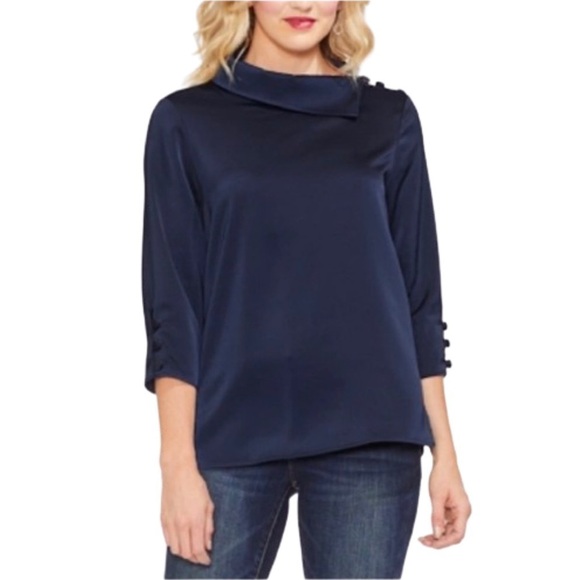 VINCE CAMUTO ENVELOPE-COLLAR BUTTON-TRIM BLOUSE IN CLASSIC NAVY Blouse Size S - Picture 1 of 4